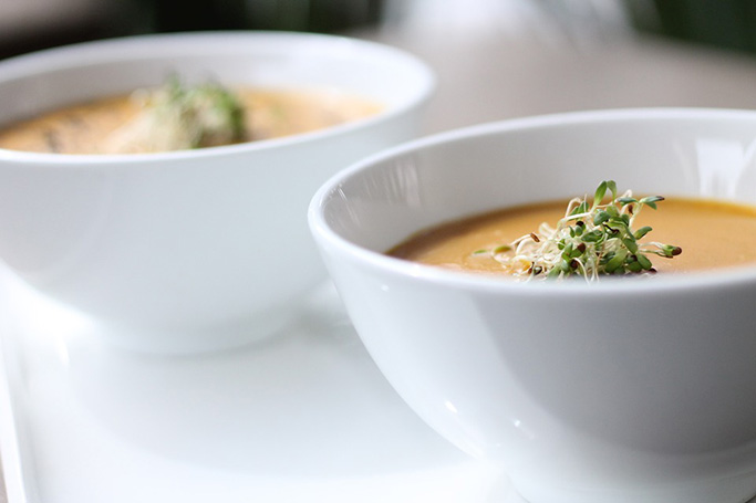 This Week's Nosh: Spiced Chicken and Lentil Soup with Garlic Toast