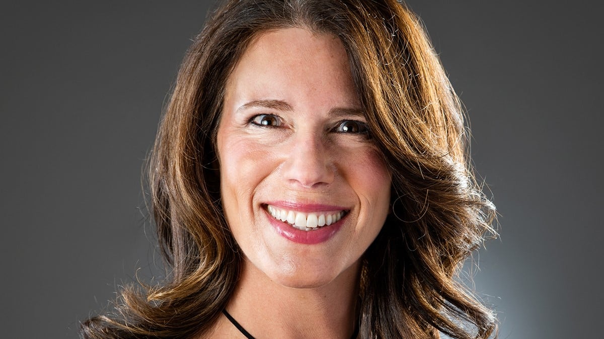 Setting Course: Tracy Gordon Steers Women’s Philanthropy Group Ahead as New Chair