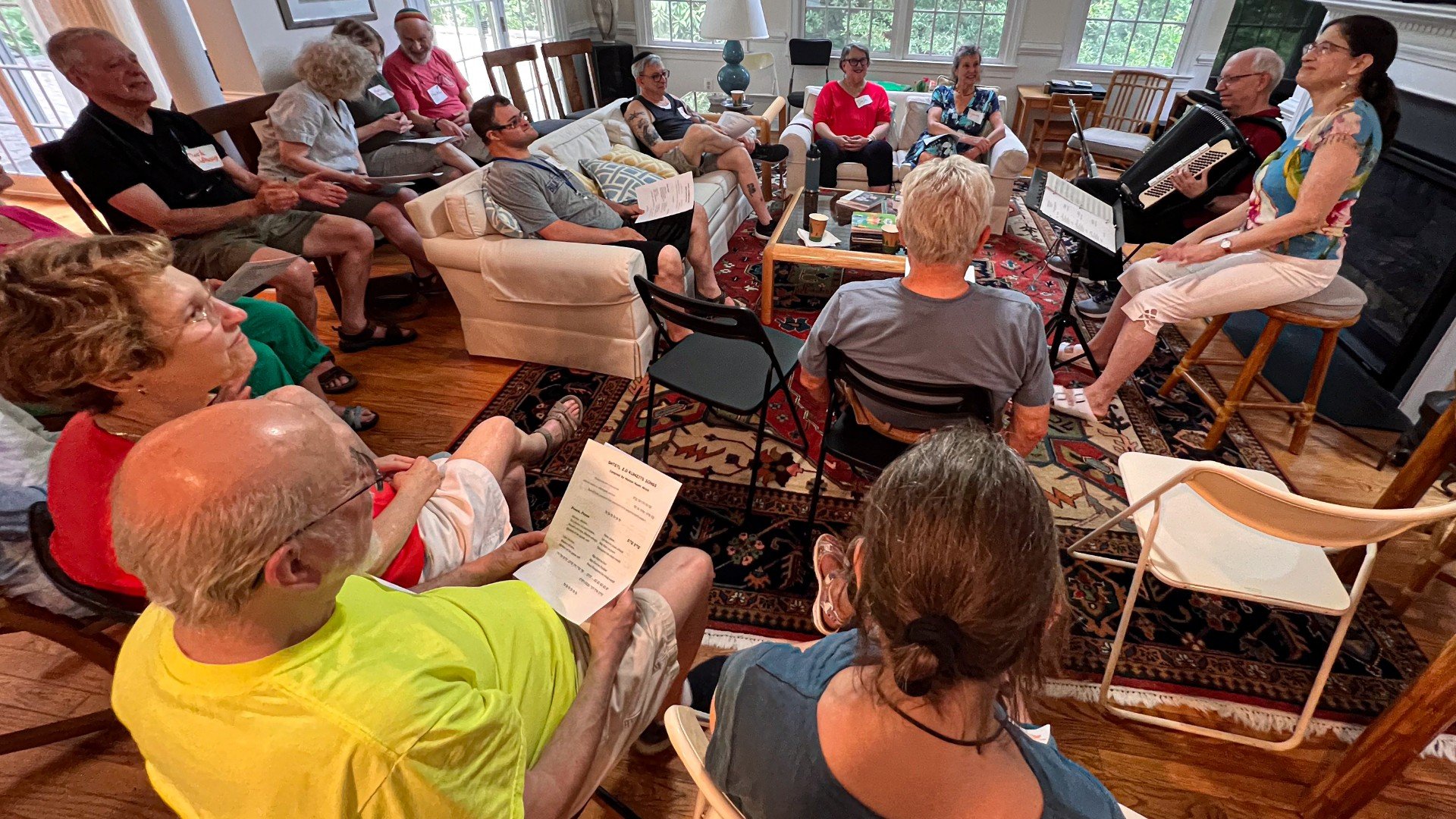 Staying Connected: Shtetl 2.0 Builds Community and Care for Older Adults